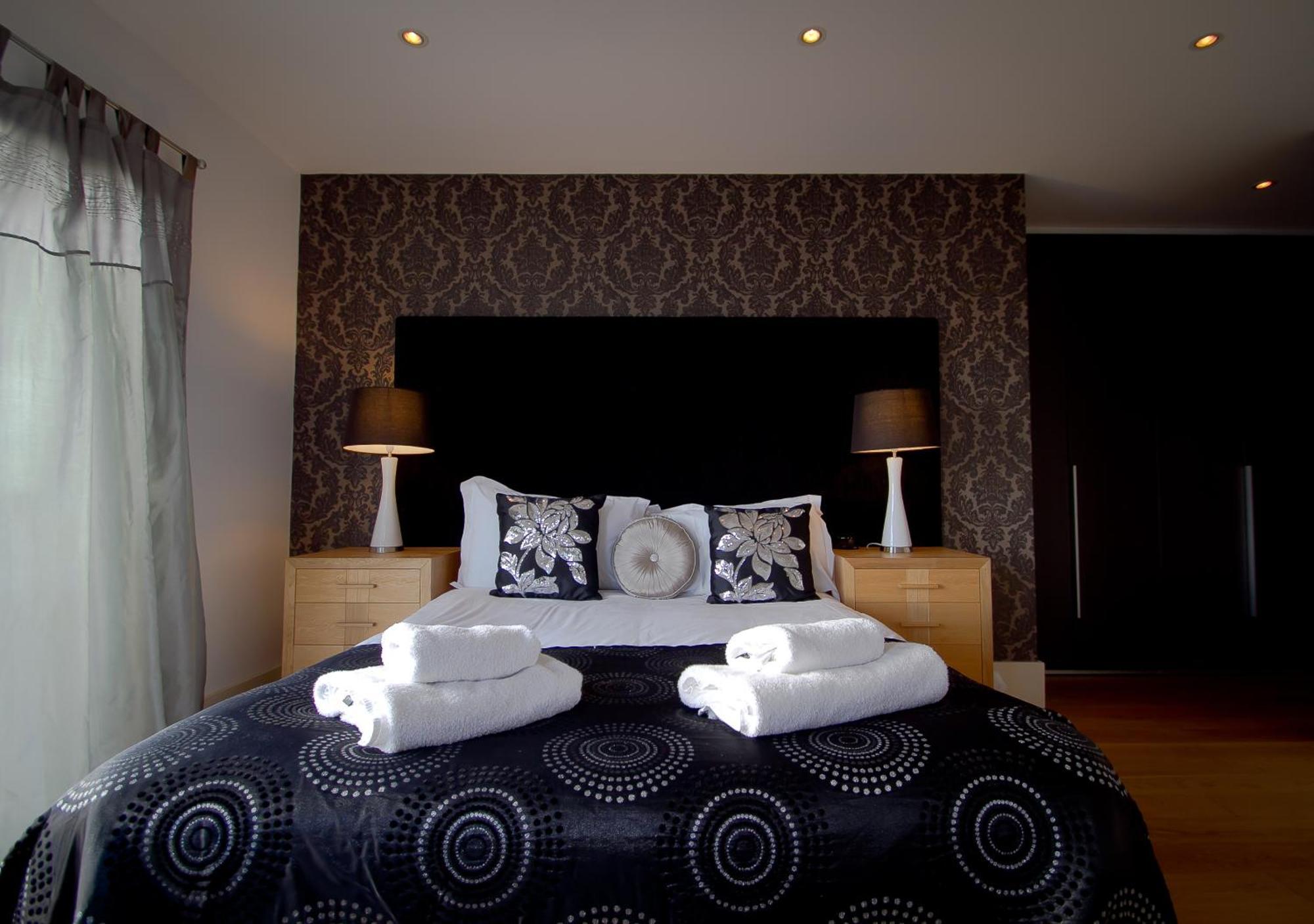 Aparthotel Merchant Quarters 4*