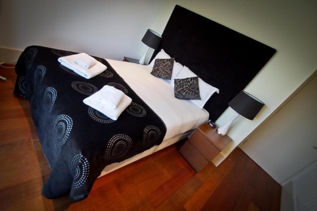 Aparthotel Merchant Quarters 4*